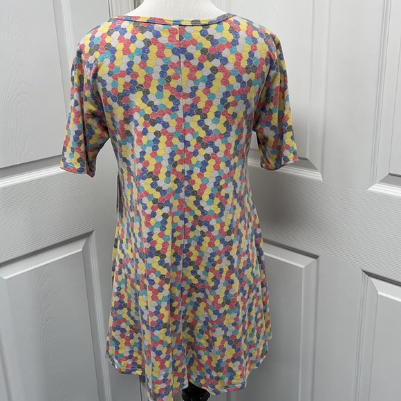 LuLaRoe New XS Multicolored Geometric Perfect T Shirt NWT - Picture 4 of 8